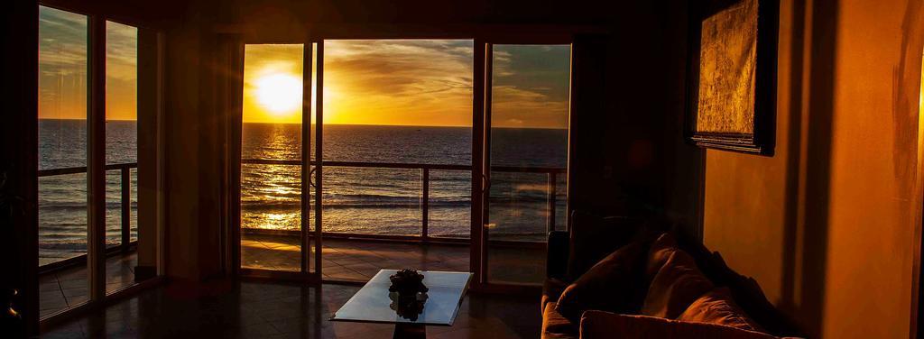 Playa Bonita Luxury Suites Росарито Стая снимка